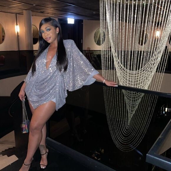 Ellae Lisque Center of Atention Mini Silver Dress Backless Sequin Size XS - Picture 4 of 11